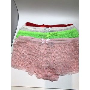 4 pairs ruffle panties pink/red/green/white size one size fits all